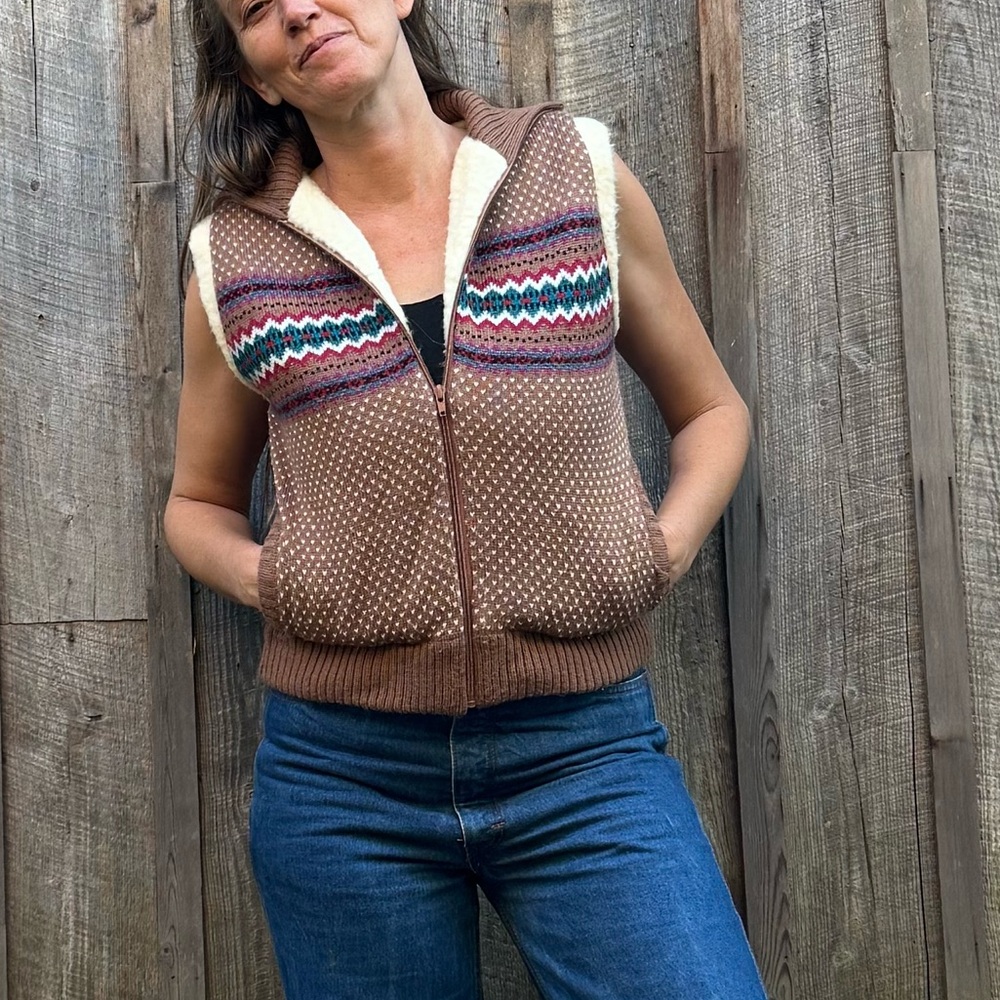 VTG Plush Fair Isle Sweater Vest - Picture 2 of 11